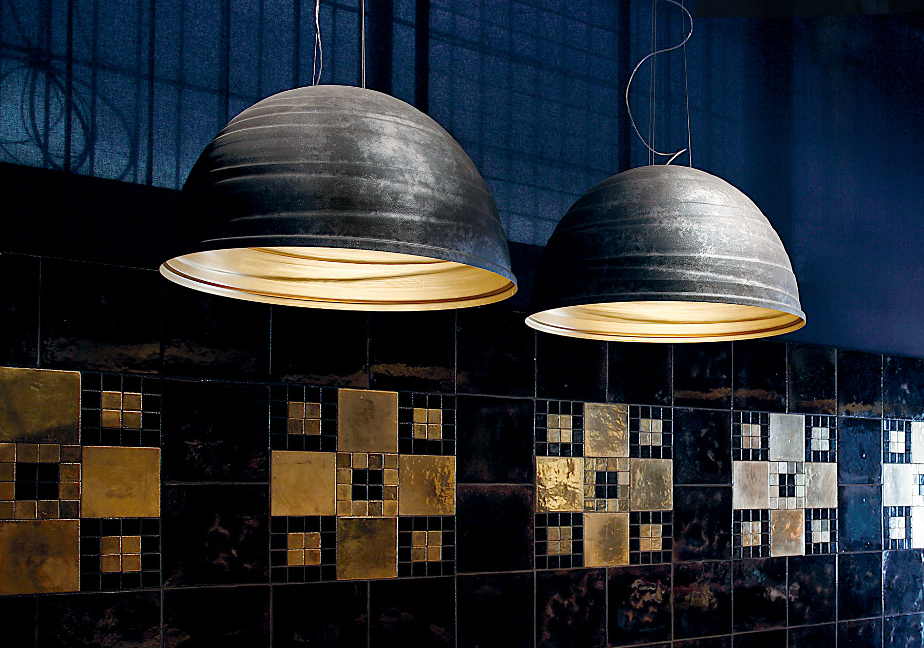 BABELE SUSPENSION