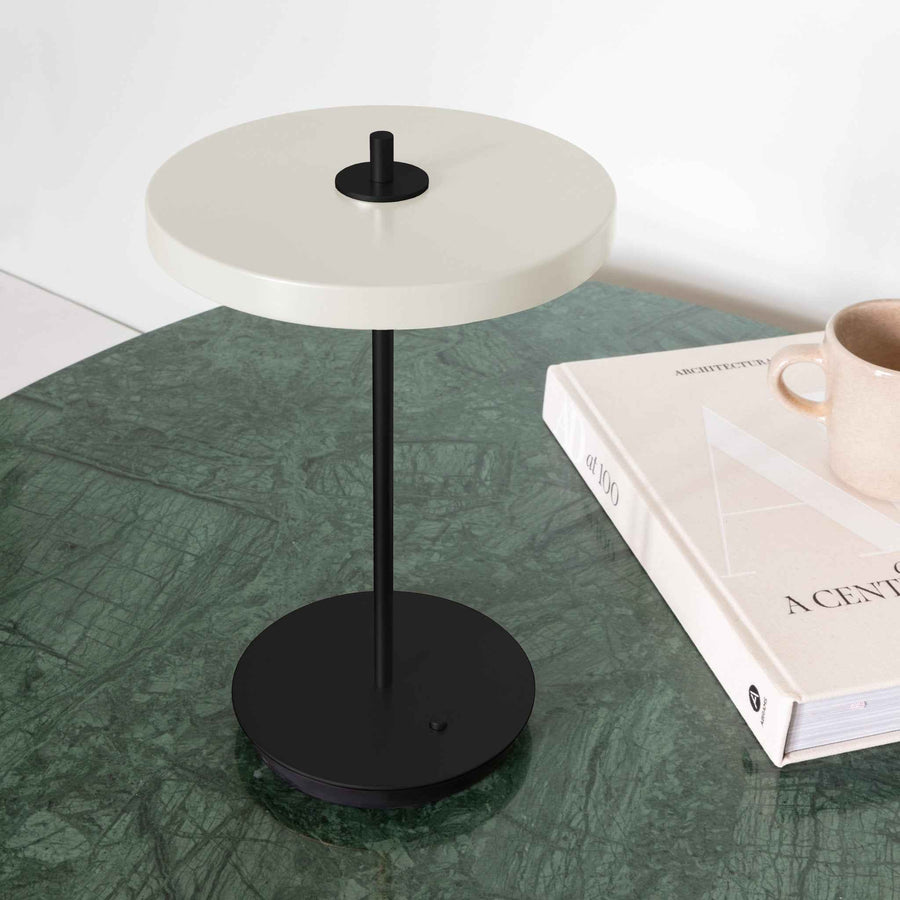 Asteria table lamp