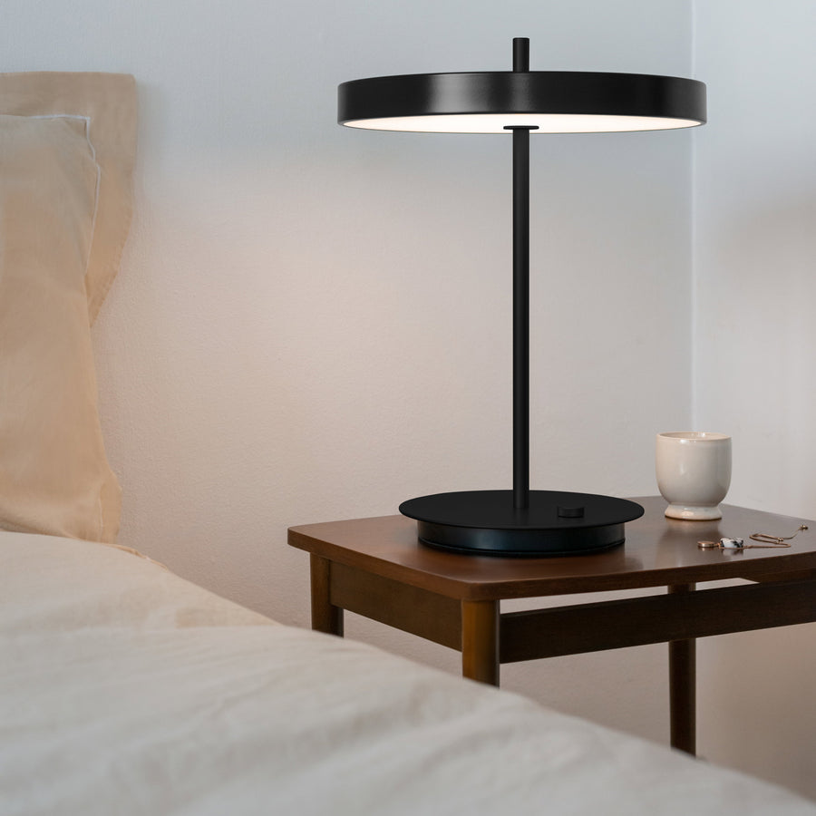 Asteria table lamp