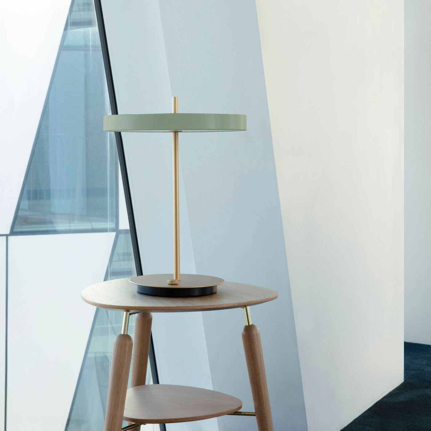 Asteria table lamp