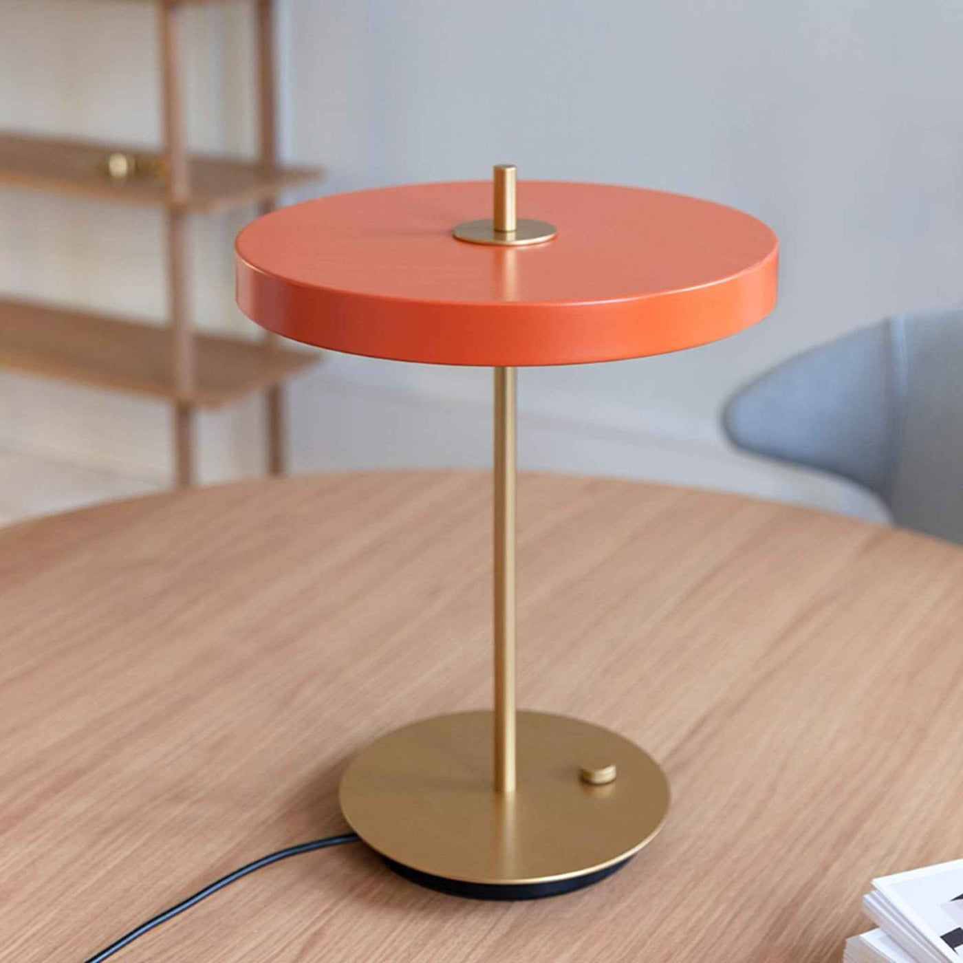 Asteria table lamp